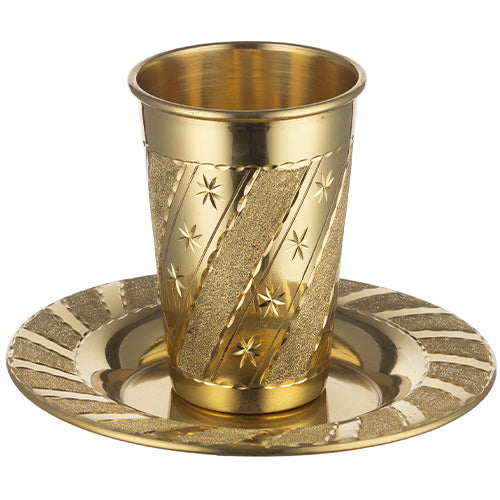 גביע קידוש מהודר ציפוי זהב עם תחתית 8.5 ס"מ